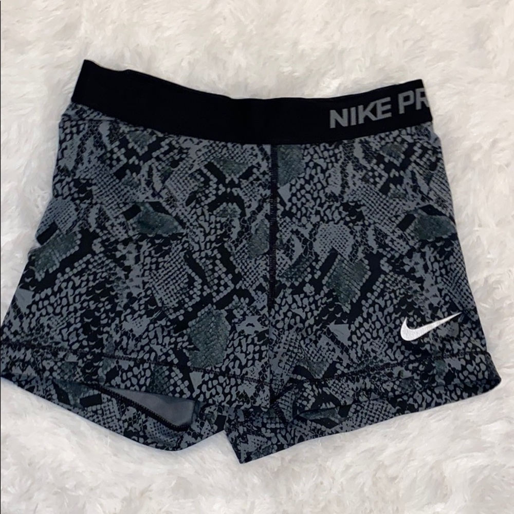Nike 3” Conpression Shorts